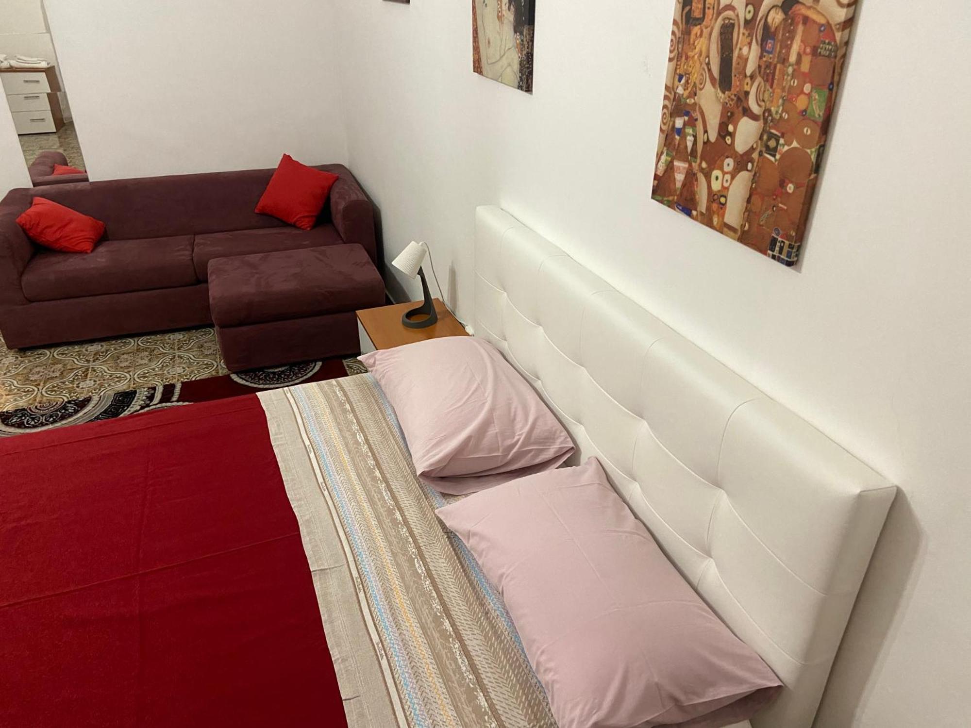 קטאניה Casa Vacanza La Collegiata מראה חיצוני תמונה